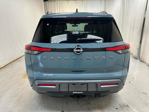 Baltic 2026 Nissan Pathfinder SL