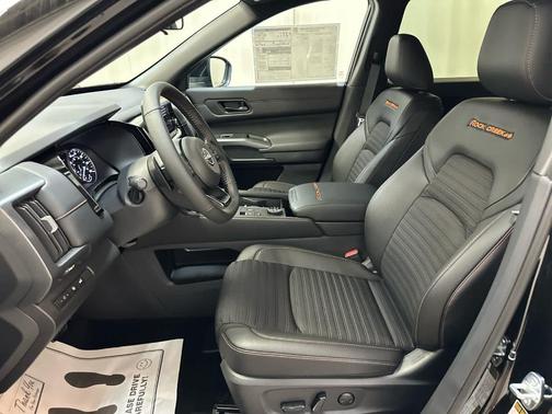 2025 Nissan Pathfinder Rock Creek