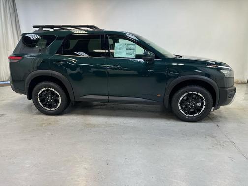 2025 Nissan Pathfinder Rock Creek