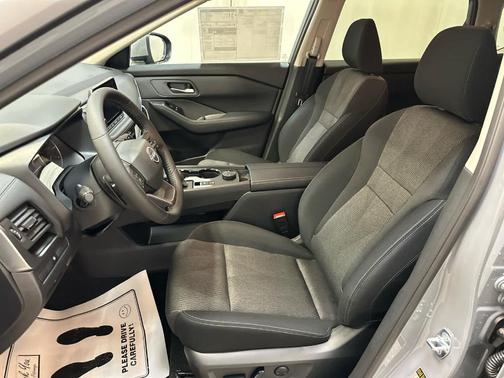 Boulder Gray Metallic 2026 Nissan Rogue SV