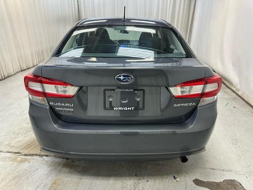 2018 Subaru Impreza 2.0i