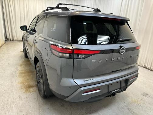Gun Metallic 2026 Nissan Pathfinder SL