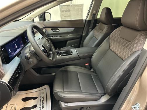 2025 Nissan Murano Platinum