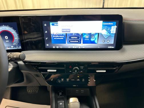 Scarlet Ember T 2026 Nissan Kicks SR