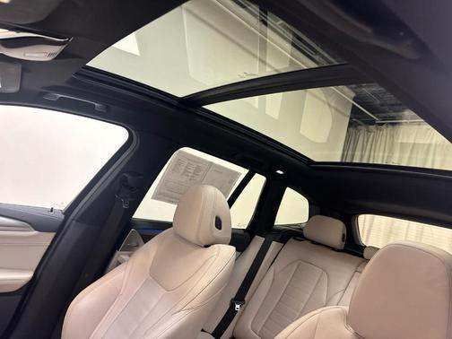 2019 BMW X3 M40i