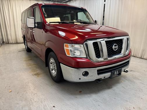 2017 Nissan NV Passenger NV3500 HD SL V8