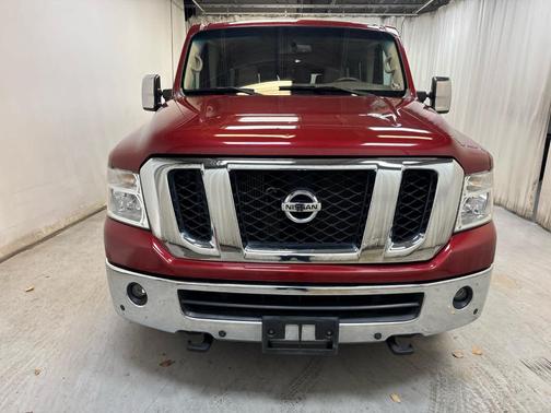 2017 Nissan NV Passenger NV3500 HD SL V8