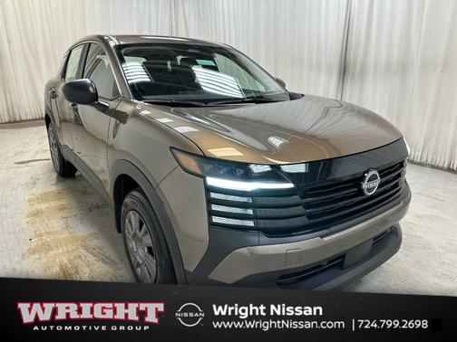 Canyon Bronze M 2025 Nissan Kicks S