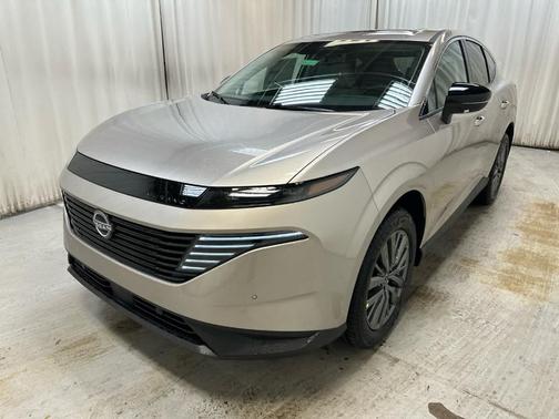 Champagne Silve 2026 Nissan Murano SL