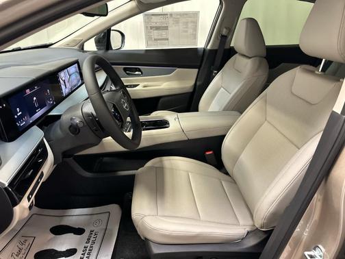 Champagne Silve 2026 Nissan Murano SL