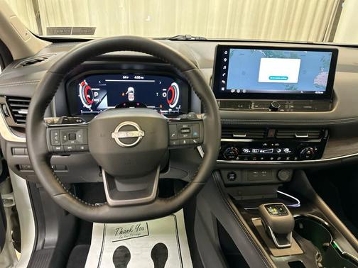 2025 Nissan Rogue Platinum