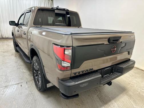 2023 Nissan Titan PRO-4X