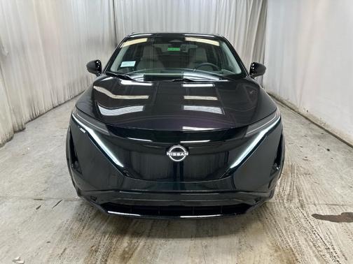 2025 Nissan ARIYA EVOLVE+