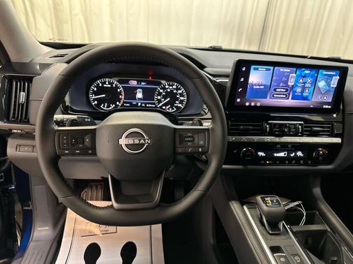 Deep Ocean Blue 2026 Nissan Pathfinder SV