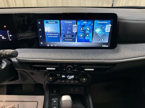 Gun Metallic 2026 Nissan Kicks SV