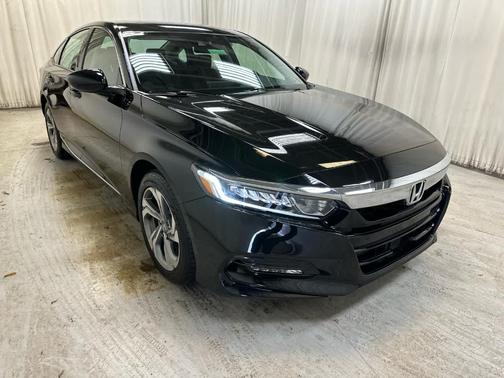 Crystal Black Pearl 2019 Honda Accord EX
