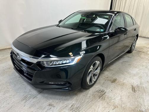 Crystal Black Pearl 2019 Honda Accord EX