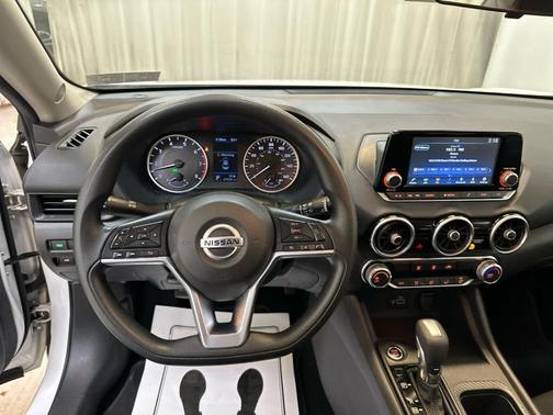 2022 Nissan Sentra S