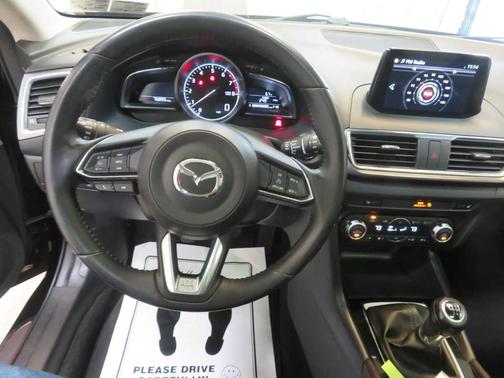 Jet Black Mica 2017 Mazda Mazda3 Grand Touring