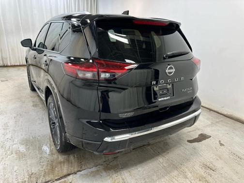 2024 Nissan Rogue Platinum