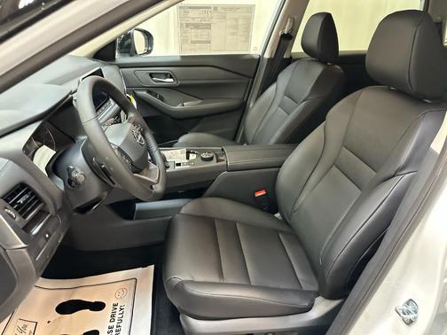 2026 Nissan Rogue DA