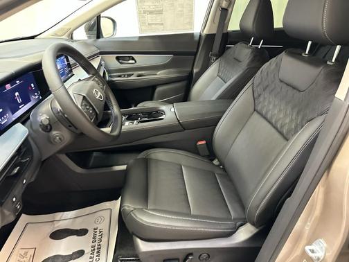 Champagne Silver 2027 Nissan Murano Platinum