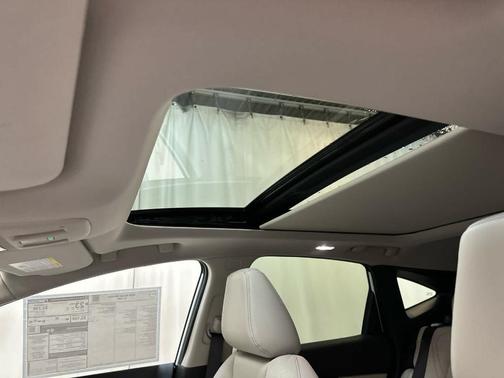 Everest White P 2026 Nissan Murano SL