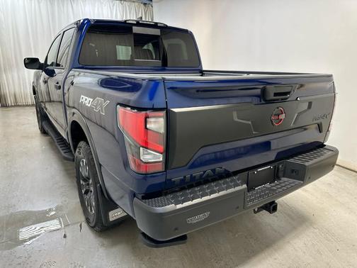 2024 Nissan Titan PRO-4X