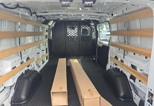 Oxford White 2025 Ford Transit-250