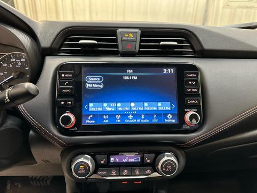 2025 Nissan Versa 1.6 SR