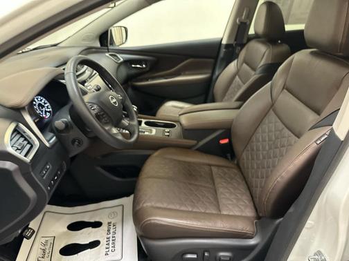 Pearl White Tri-Coat 2024 Nissan Murano Platinum