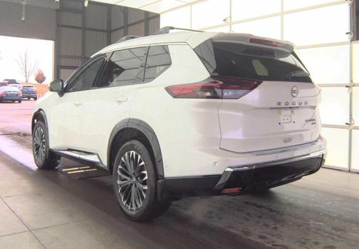 2025 Nissan Rogue Platinum
