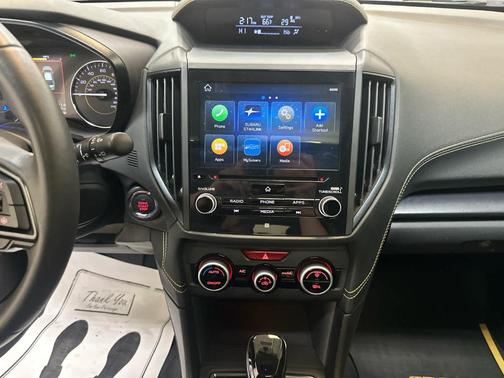 Crystal White Pearl 2022 Subaru Crosstrek Sport