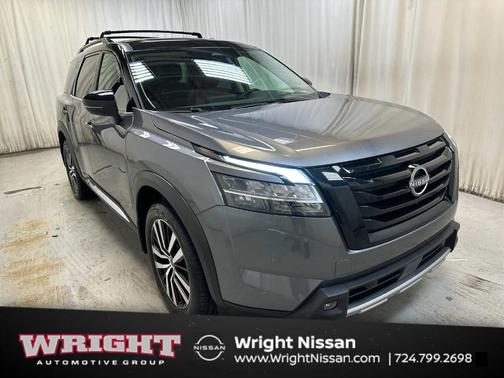 2023 Nissan Pathfinder Platinum
