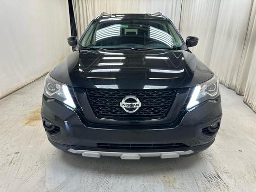 Magnetic Black 2020 Nissan Pathfinder SV
