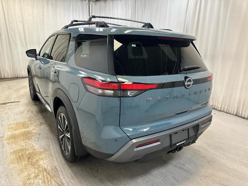 Baltic Teal 2026 Nissan Pathfinder Platinum