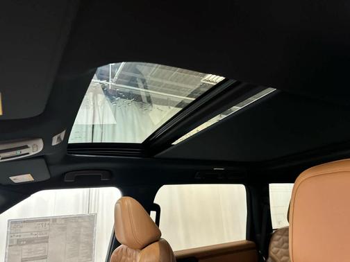 Pearl 2026 Nissan Armada Platinum Reserve