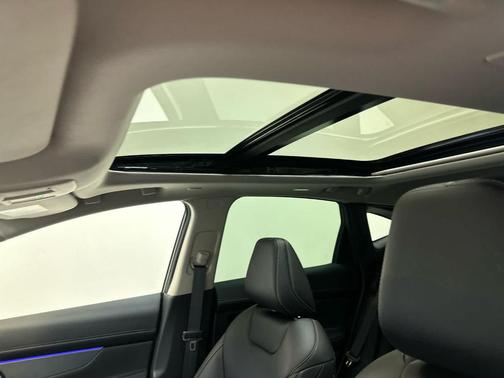 Champagne Silver 2025 Nissan Murano SL