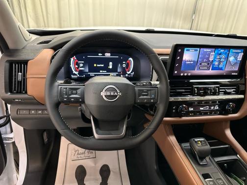 Pearl 2026 Nissan Pathfinder Platinum