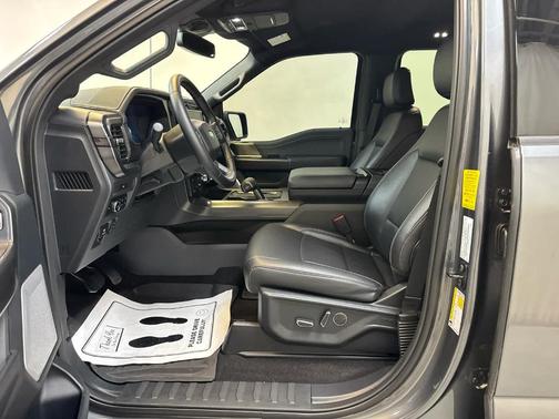 Carbonized Gray 2025 Ford F-150 Lariat