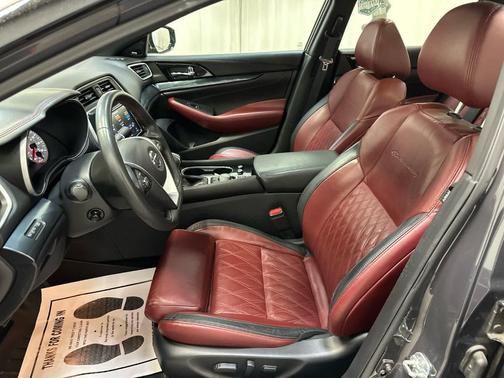 2021 Nissan Maxima Platinum