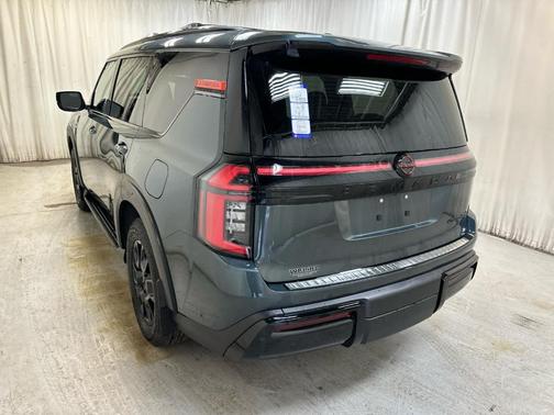 Alpine Metallic 2026 Nissan Armada PRO4X