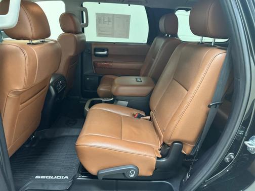 2018 Toyota Sequoia Platinum