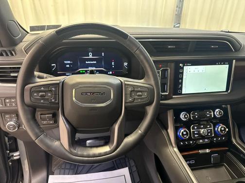 2024 GMC Yukon XL Denali Ultimate