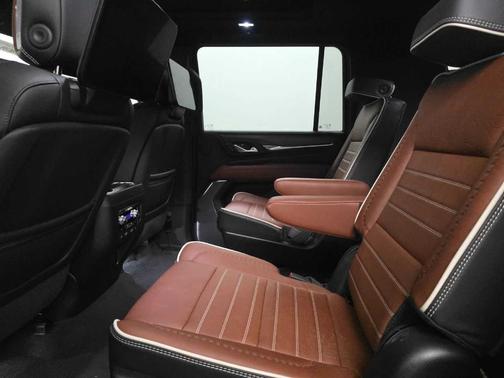 2024 GMC Yukon XL Denali Ultimate