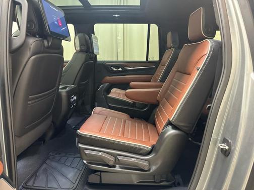 2024 GMC Yukon XL Denali Ultimate