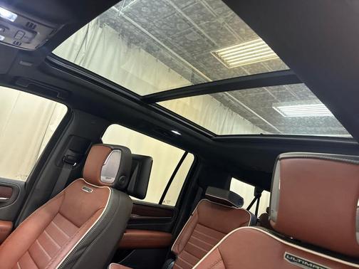 2024 GMC Yukon XL Denali Ultimate