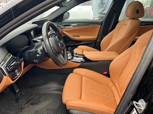 2023 BMW 540 i xDrive