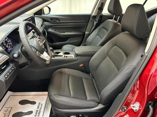 Scarlet Ember Tintcoat 2026 Nissan Altima SV