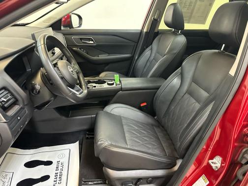 Scarlet Ember Tintcoat 2024 Nissan Rogue Platinum